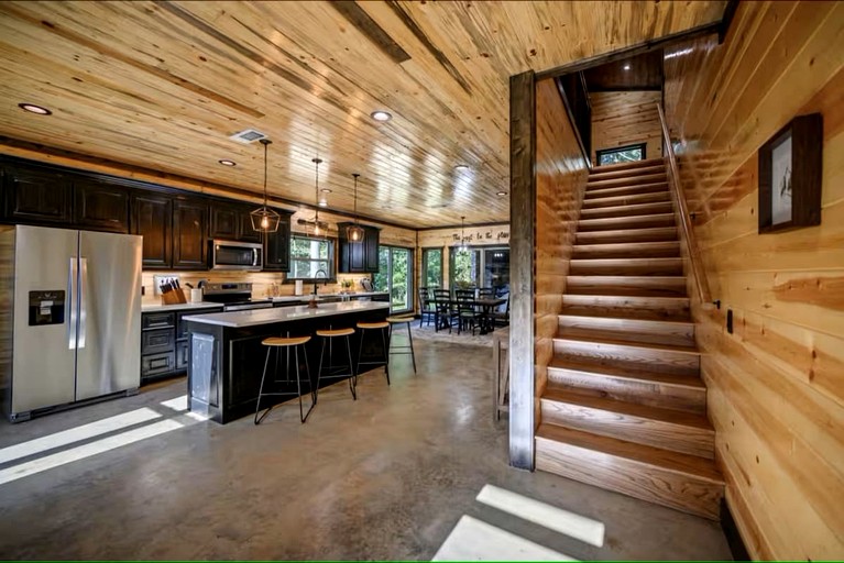 Cabins (United States of America, Broken Bow, Oklahoma)