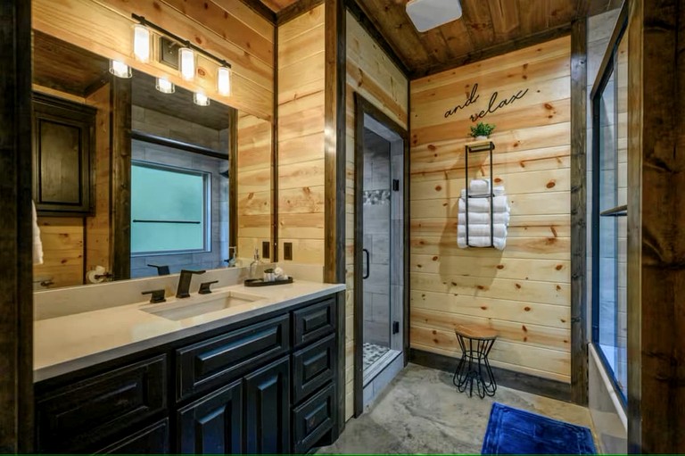 Cabins (United States of America, Broken Bow, Oklahoma)