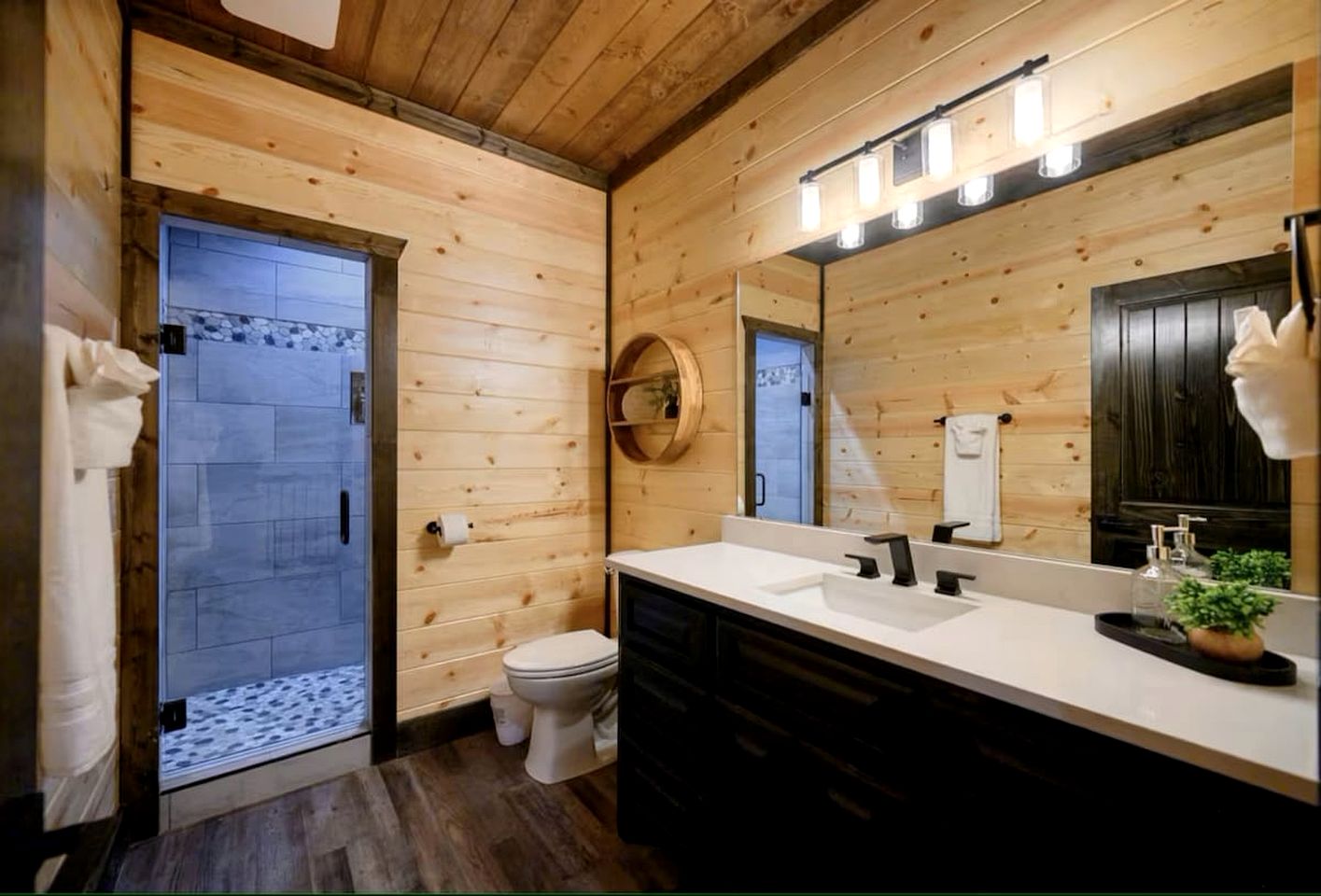 Private Forestview Luxury Cabin with Hot Tub, Foosball Loft & Outdoor Fireplace Near Beavers Bend, Broken Bow, OK