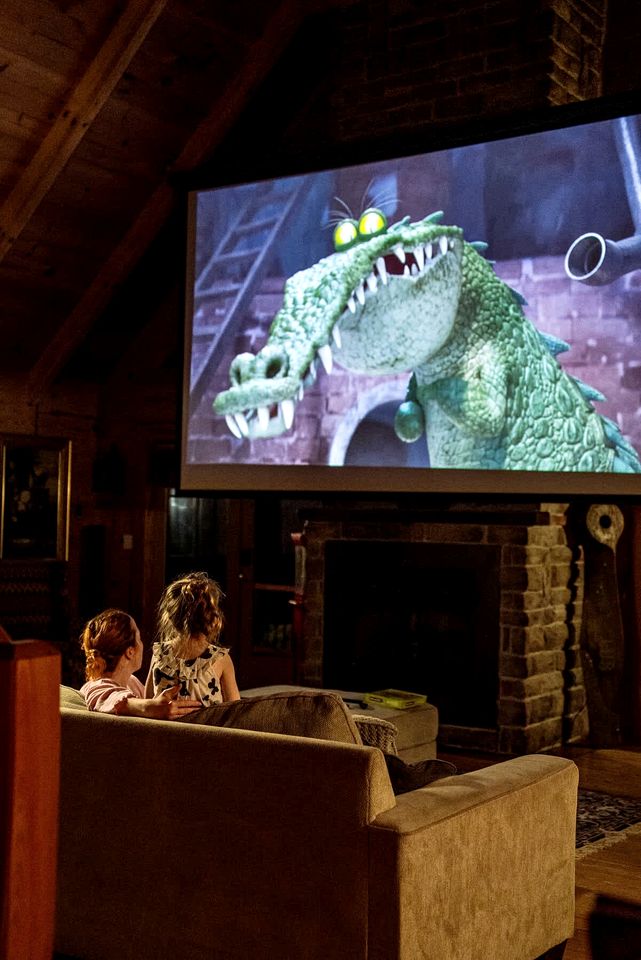 Luxurious Log Cabin with Game Room & Fireplace near Princeton in New Hope, Pennsylvania