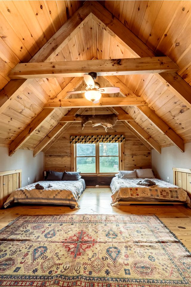 Luxurious Log Cabin with Game Room & Fireplace near Princeton in New Hope, Pennsylvania