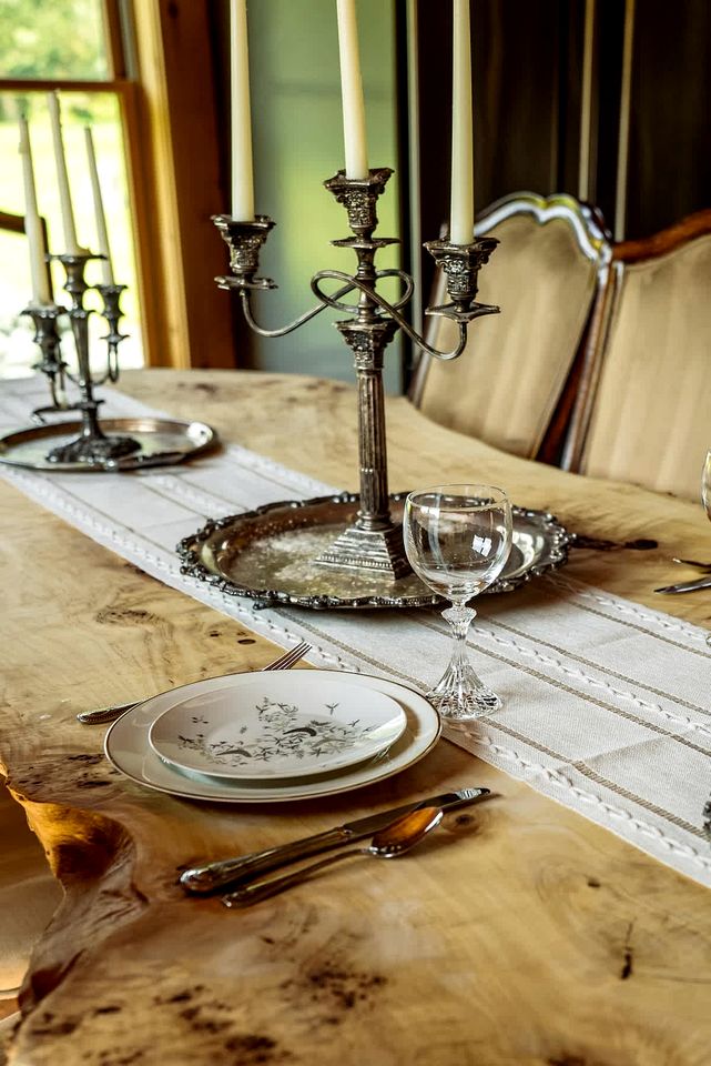 Luxurious Log Cabin with Game Room & Fireplace near Princeton in New Hope, Pennsylvania