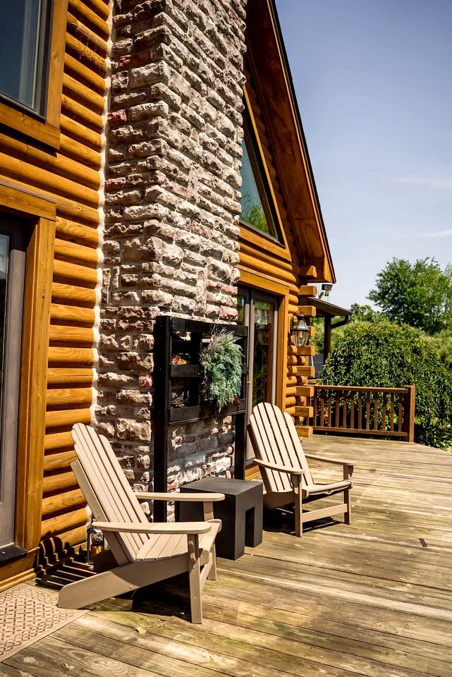 Luxurious Log Cabin with Game Room & Fireplace near Princeton in New Hope, Pennsylvania