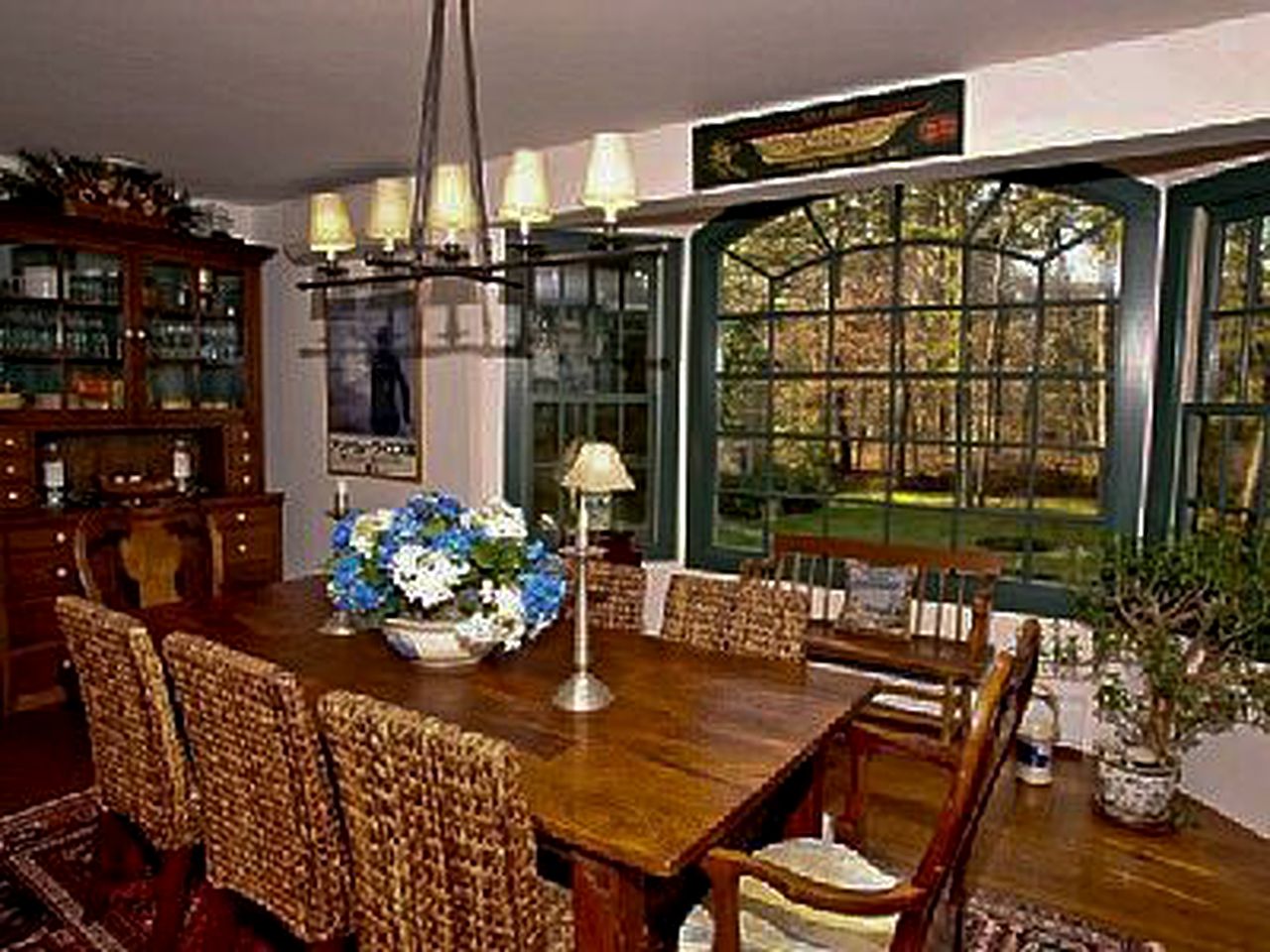 Exquisite Villa Rental for Groups with a Heated Pool in Orleans, Massachusetts