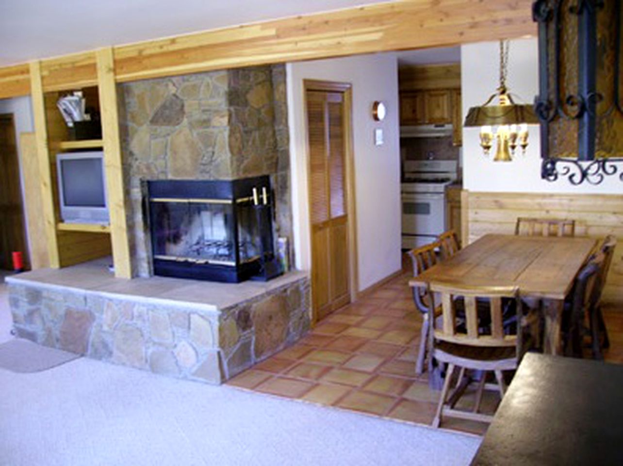 Stunning Family Cabin Rental near Ski Slopes in Angel Fire, New Mexico