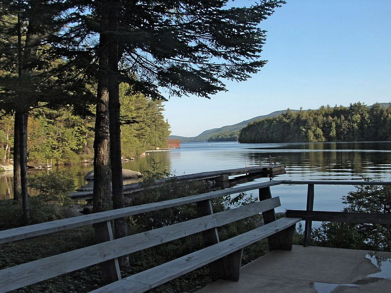 Spacious Cabin Rental for 12 Overlooking Sunappe Lake in New Hampshire