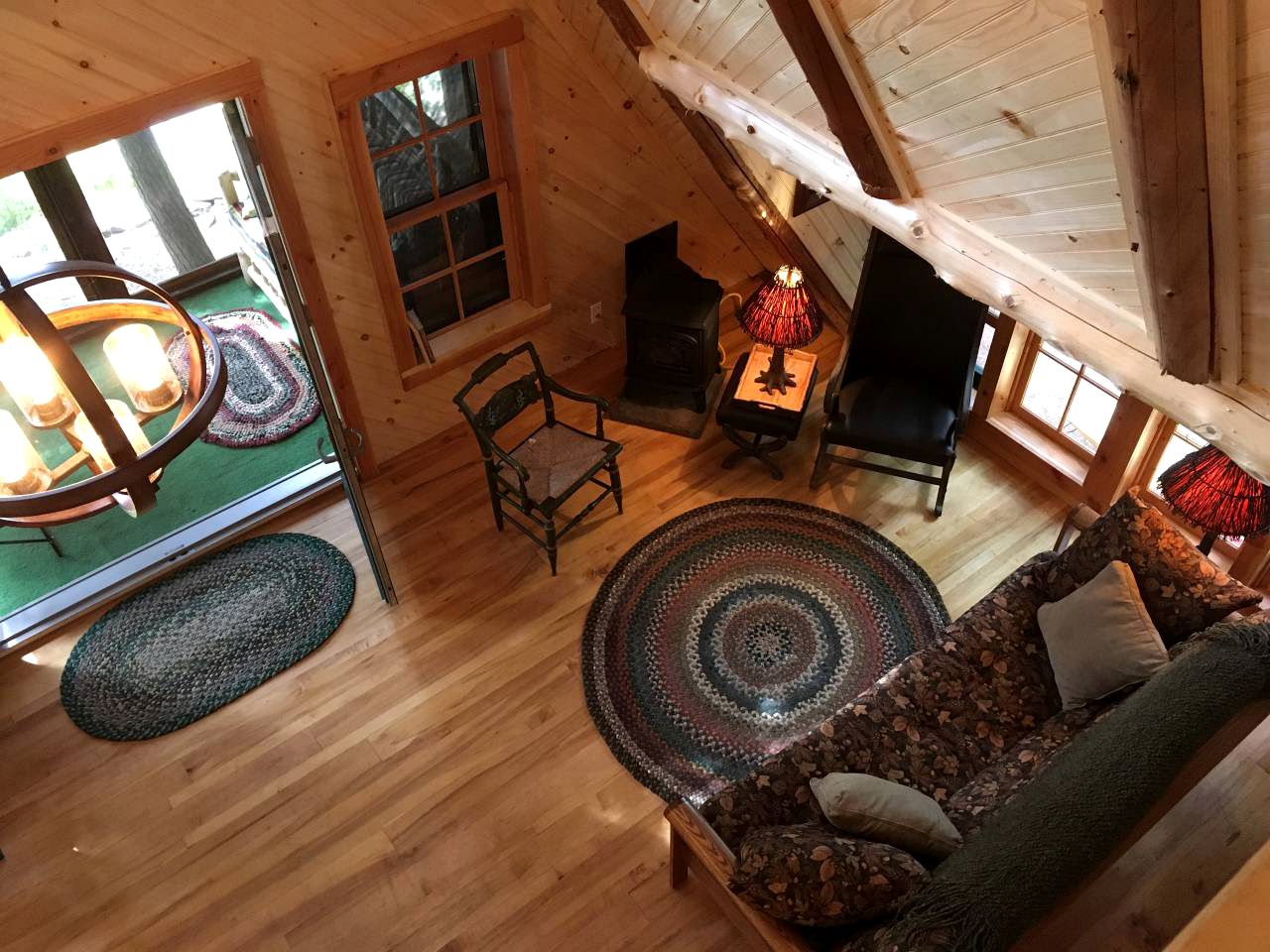 Riverfront Cabin Rental with Lovely Screened Porch near Potsdam, New York