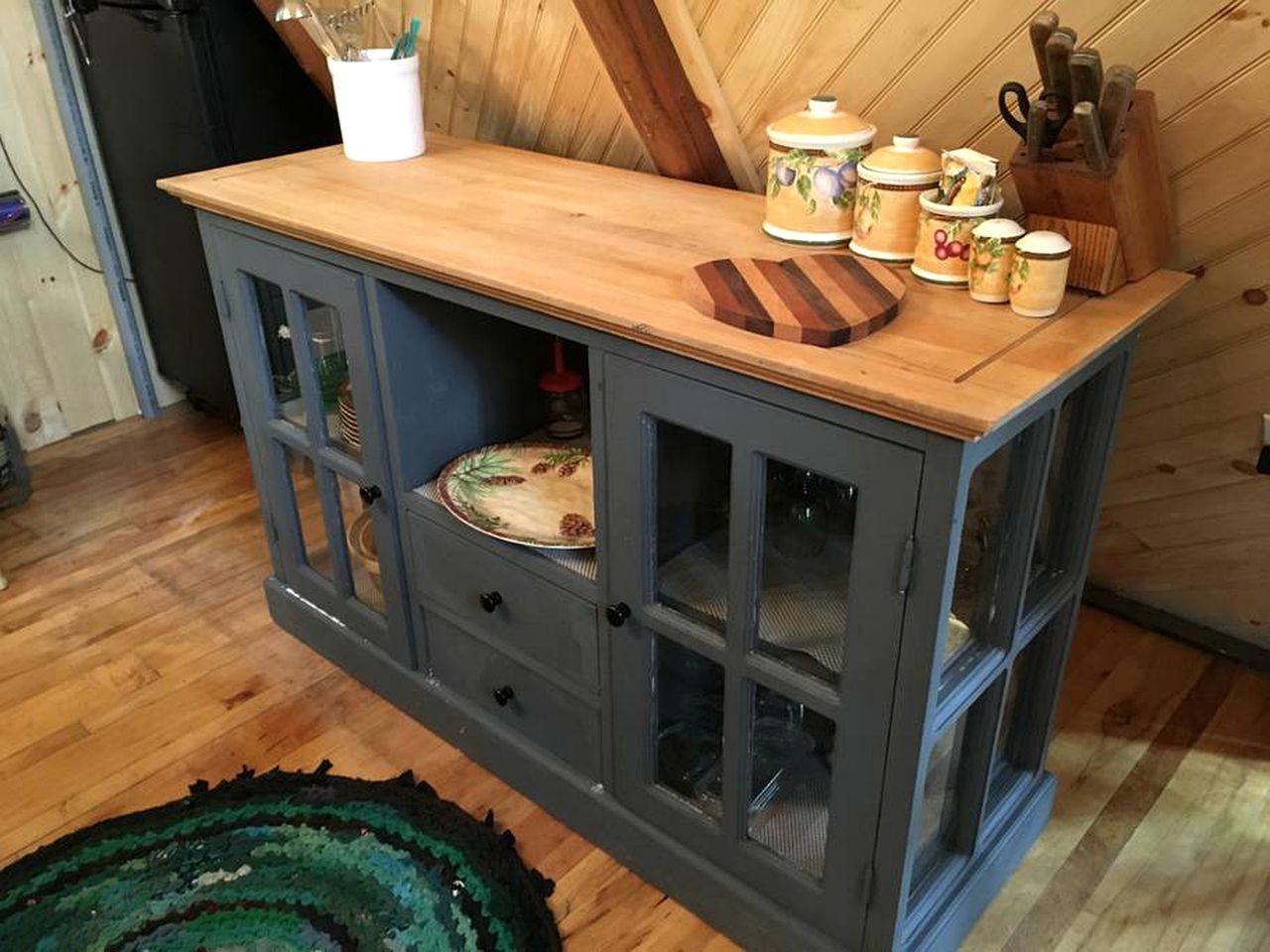 Riverfront Cabin Rental with Lovely Screened Porch near Potsdam, New York