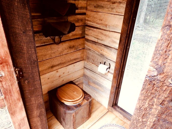 Cabins (Canada, Sundre, Alberta)