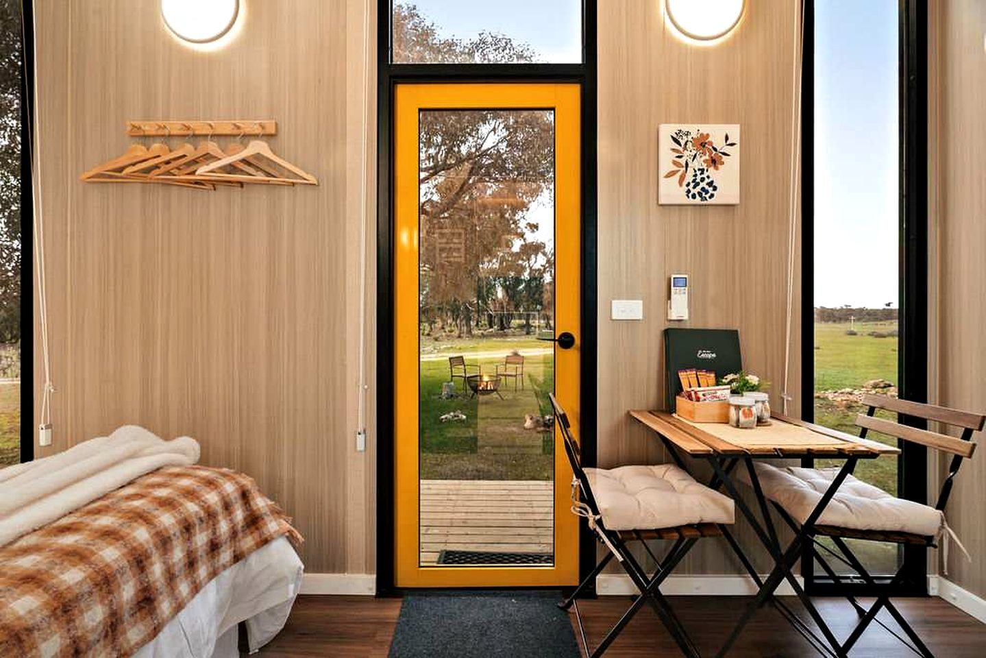 Private Tiny Home Stay Surrounded by Wellsford Forest near Bendigo, Victoria