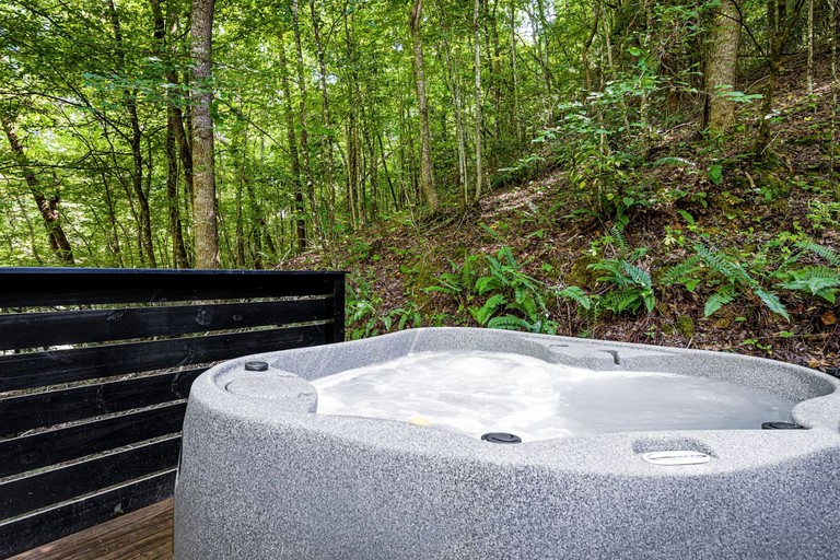 Basecamp, Tiny Houses, Bryson City, United States of America Glamping Hub