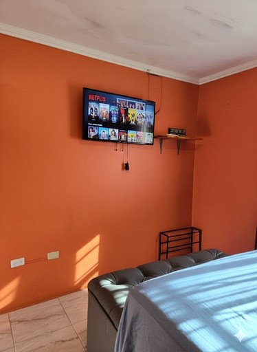 Vacation Rentals (Jamaica, --, --)