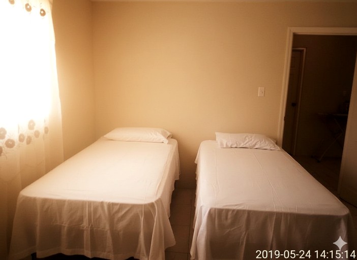 Vacation Rentals (Jamaica, --, --)