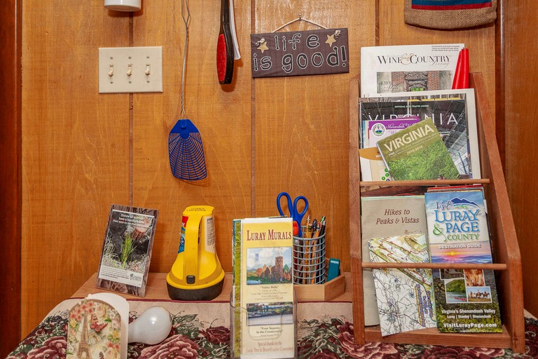 Cabins (United States of America, Luray, Virginia)