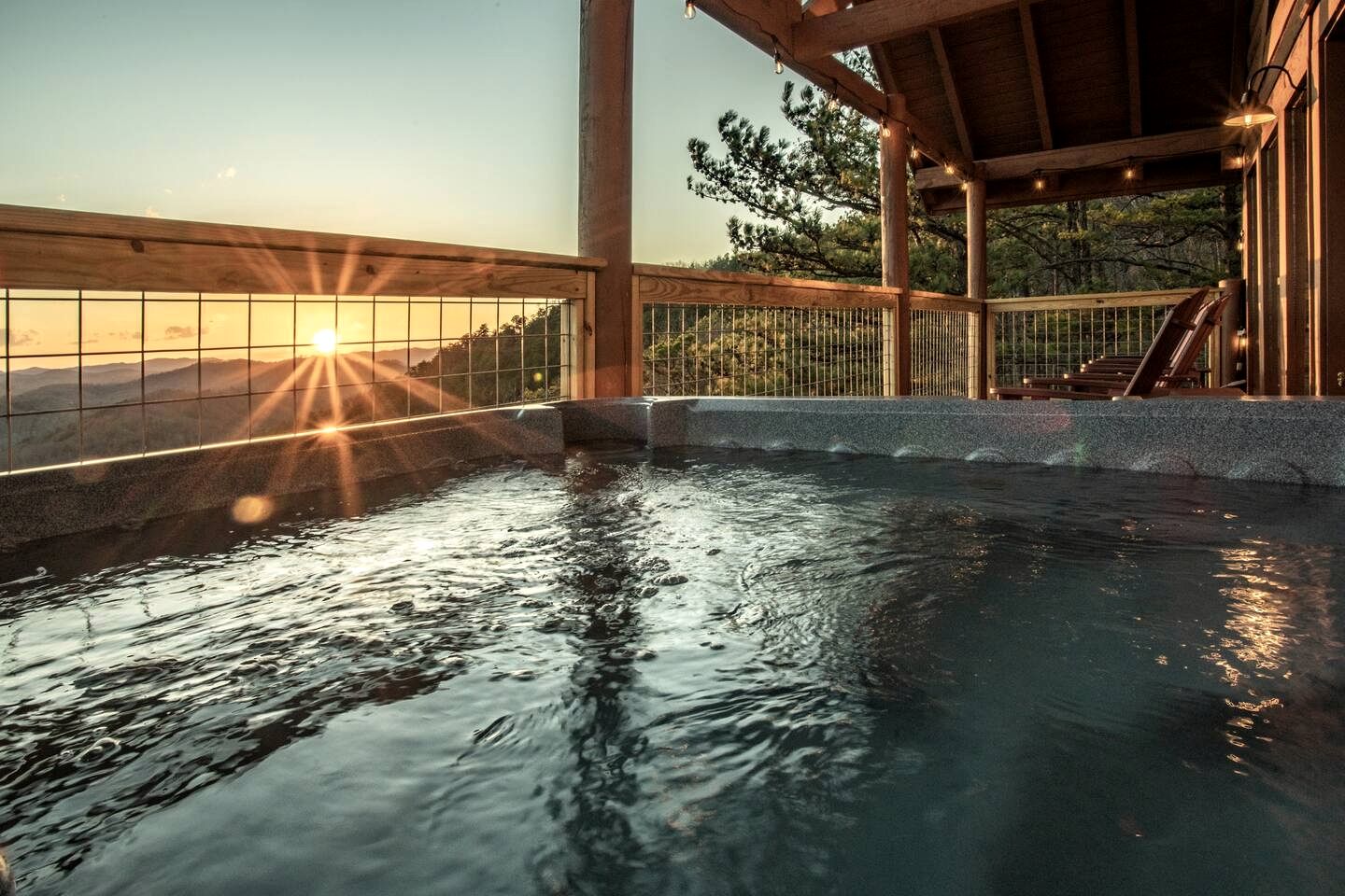 Pure Glamping Experience in this Cabin with Hot-tub in Sevierville, Tennessee