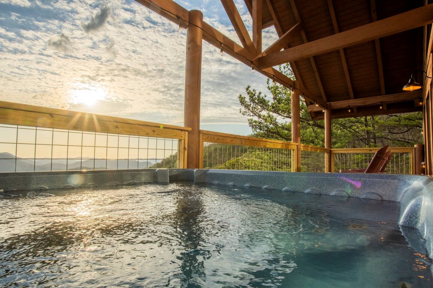 Pure Glamping Experience in this Cabin with Hot-tub in Sevierville, Tennessee
