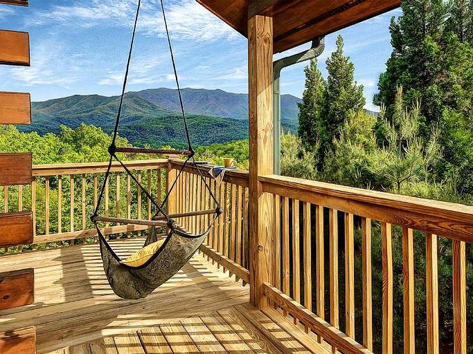 Log Cabins (Gatlinburg, Tennessee, United States)