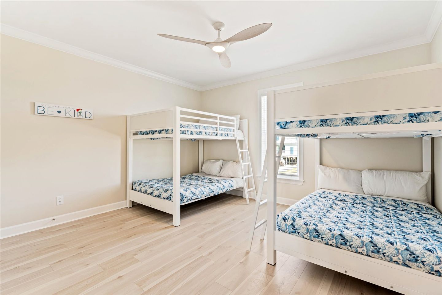 Fantastic Beach House with Stunning Sights in Dauphin Island, Alabama