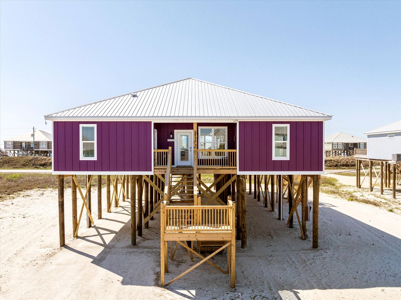 Fantastic Beach House with Stunning Sights in Dauphin Island, Alabama