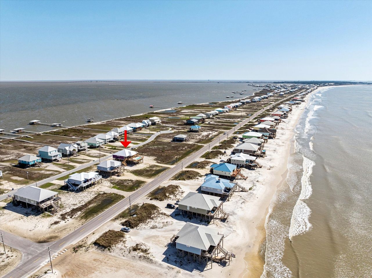 Fantastic Beach House with Stunning Sights in Dauphin Island, Alabama