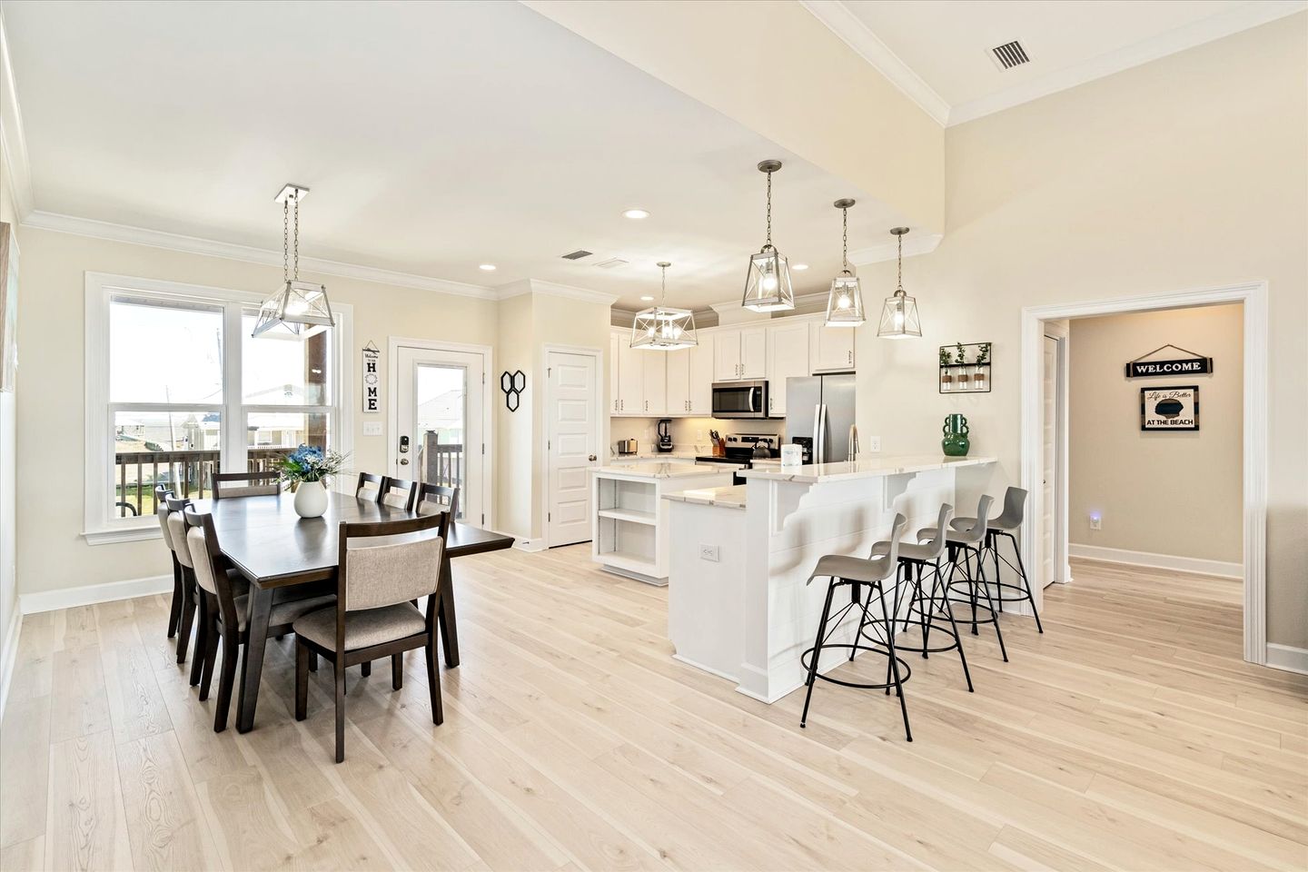 Fantastic Beach House with Stunning Sights in Dauphin Island, Alabama