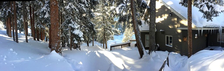 Cabins (Breckenridge, Colorado, United States)