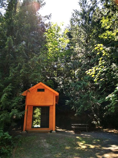 Cabins (United States of America, Nanaimo, British Columbia)