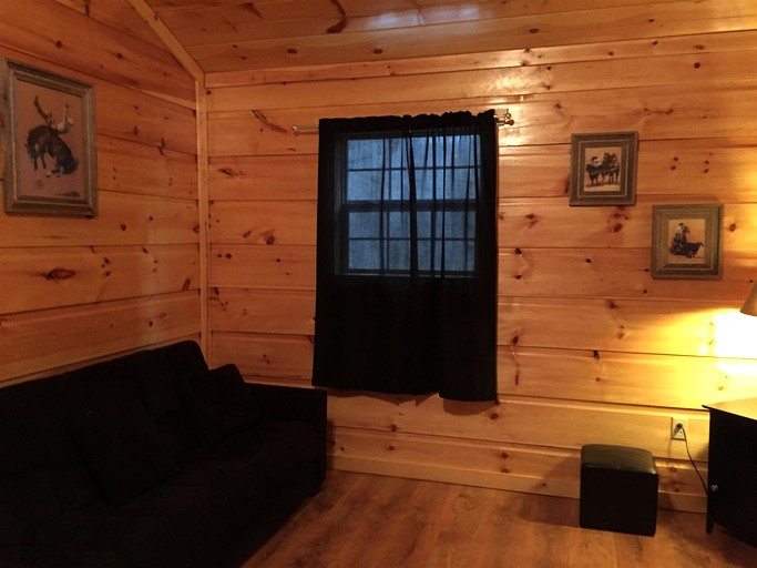 Cabins (United States of America, Monterville, West Virginia)