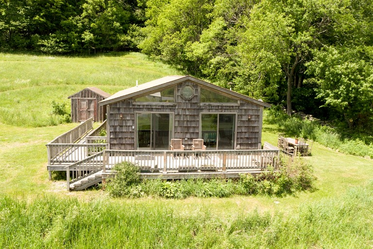 Cabins (United States of America, Hamden, New York)