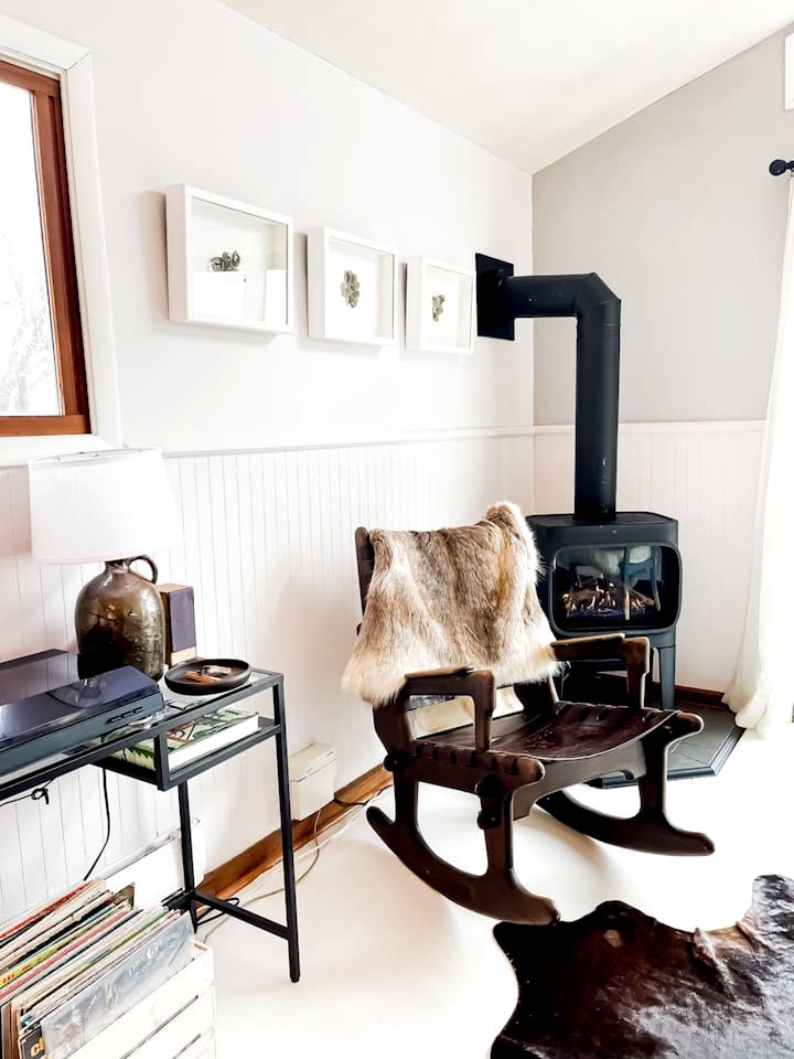 Peaceful Cabin Retreat with Mountain Views & Private Acreage in Hamden, New York