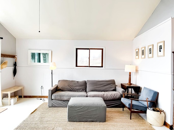 Cabins (United States of America, Hamden, New York)