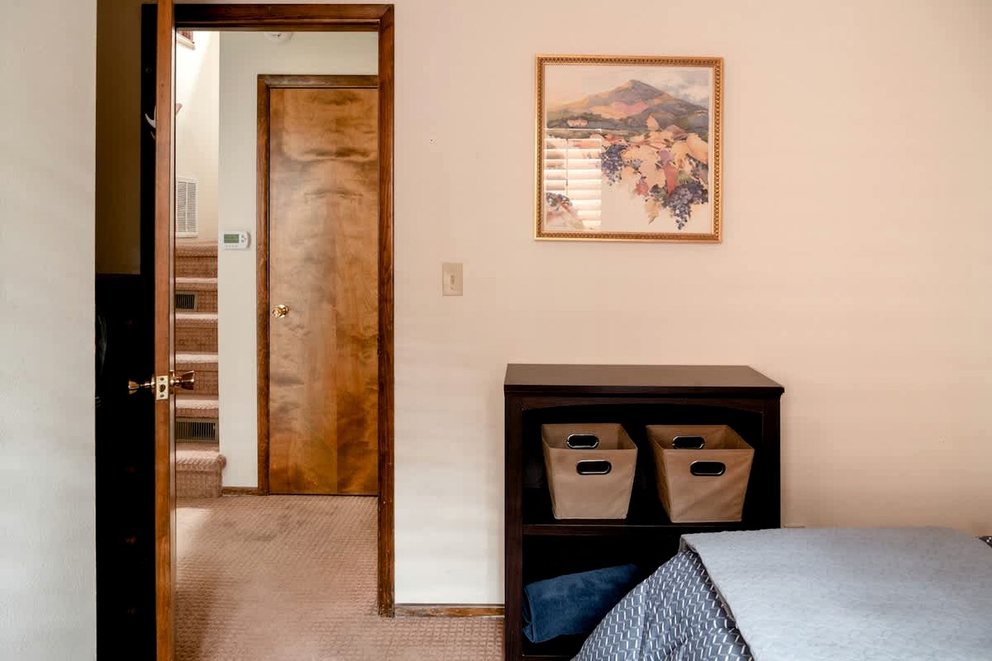 Quaint Cottage in The Village near Big Bear Lake, Perfect for a Weekend Escape