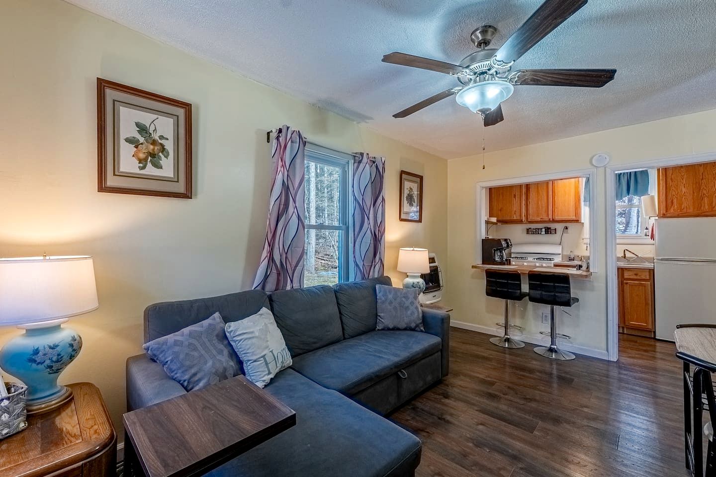 Quaint Cozy Cottage Perfect for a Peaceful Getaway in West Virginia