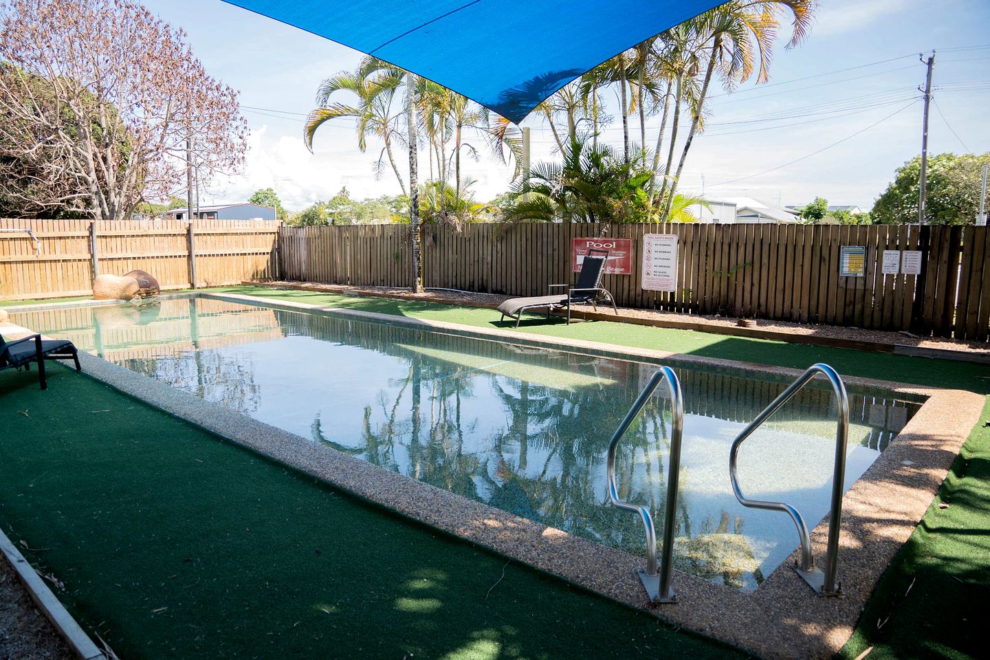 Quaint Cozy Tiny House Perfect for Two in Cardwell, Queensland