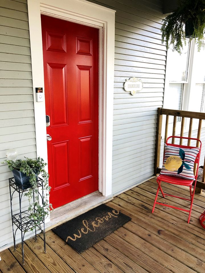 Quaint Cute Cottage Fully Equipped in Louisiana