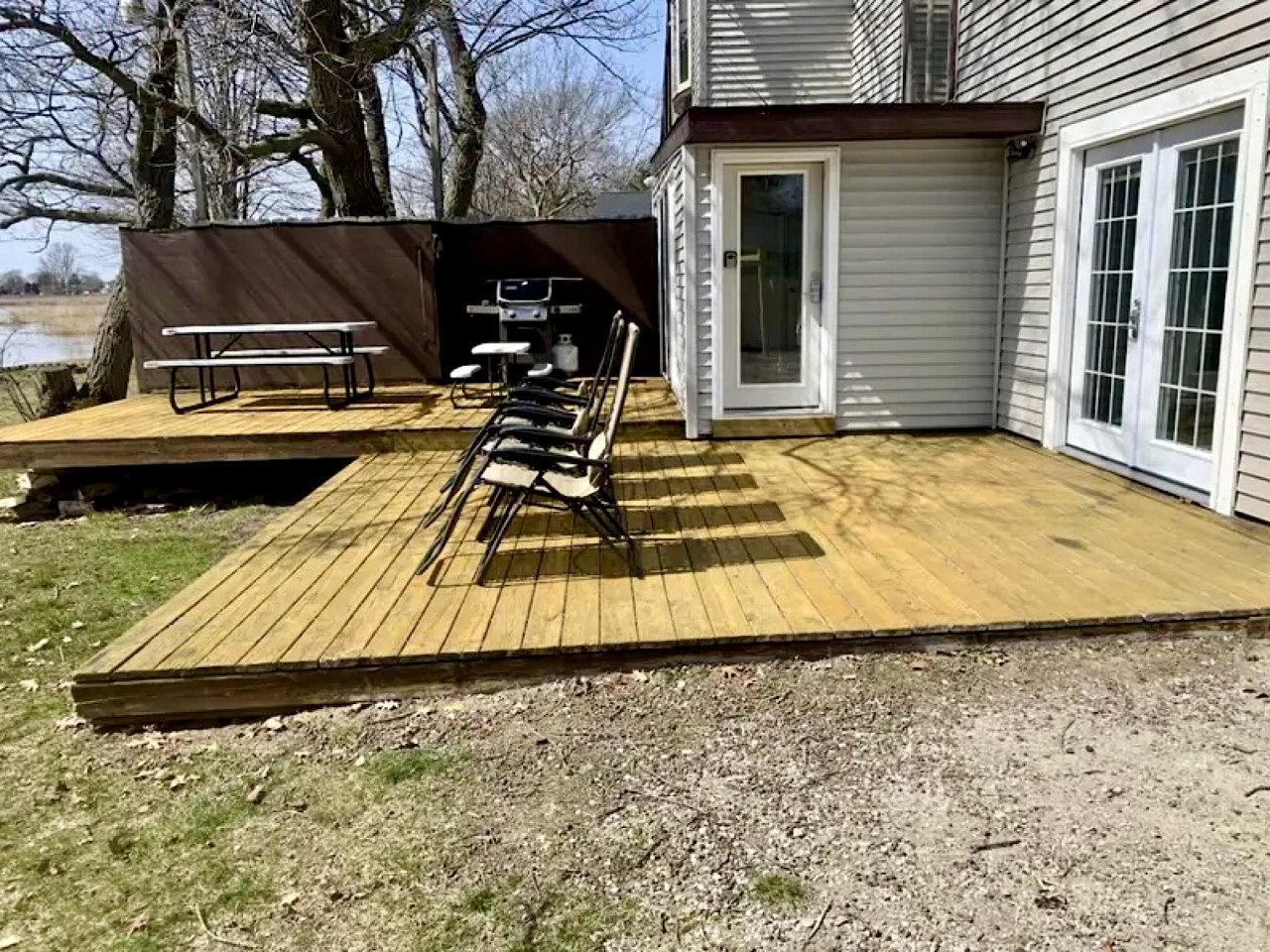 Quaint Lake Cottage Perfect to Reconnect with Nature in Michigan