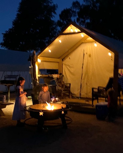 Safari Tents (United States of America, Kingsbury, Texas)