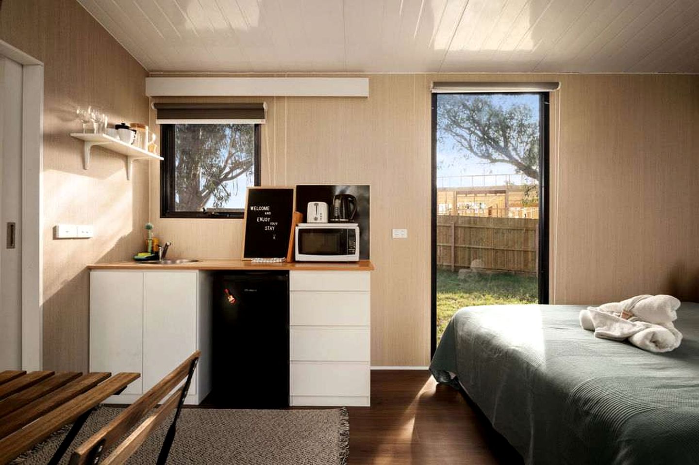 Quaint Tiny House Perfect to Disconnect in Metung, Victoria