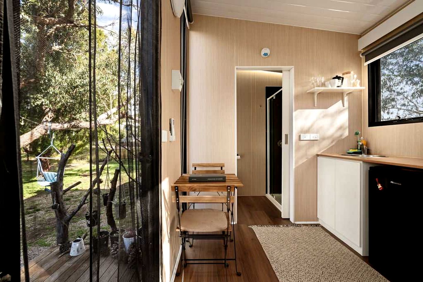 Quaint Tiny House Perfect to Disconnect in Metung, Victoria