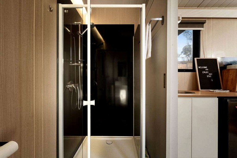 Tiny Houses (Australia, Metung, Victoria)