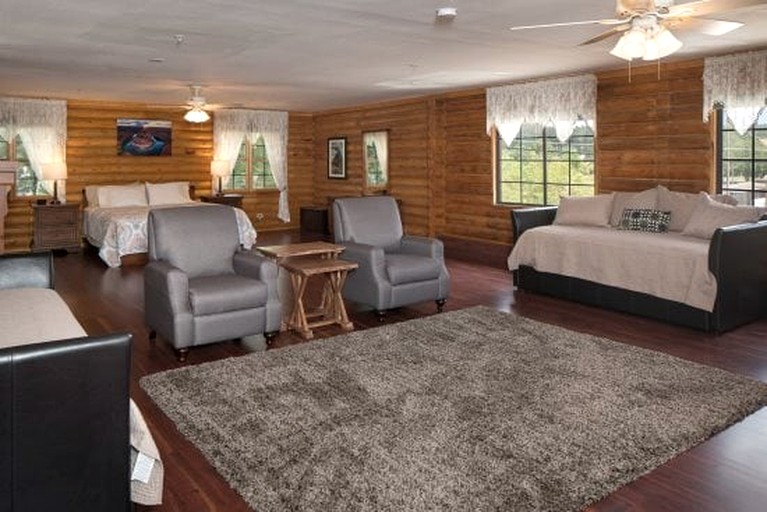 Log Cabins (United States of America, Williams, Arizona)