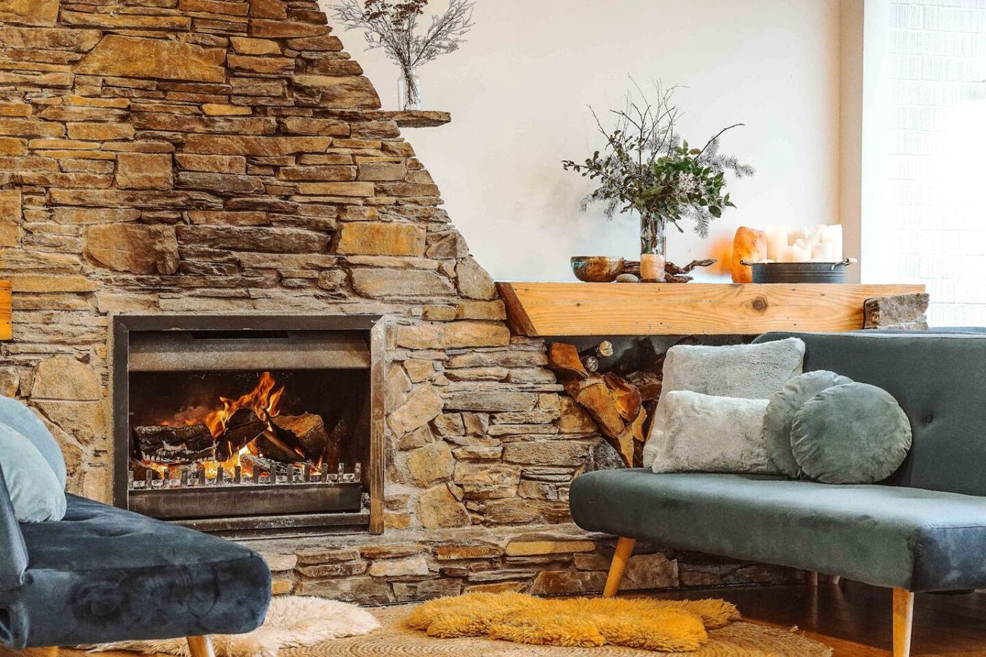 Lovely Queenstown Accommodation with Lake Views