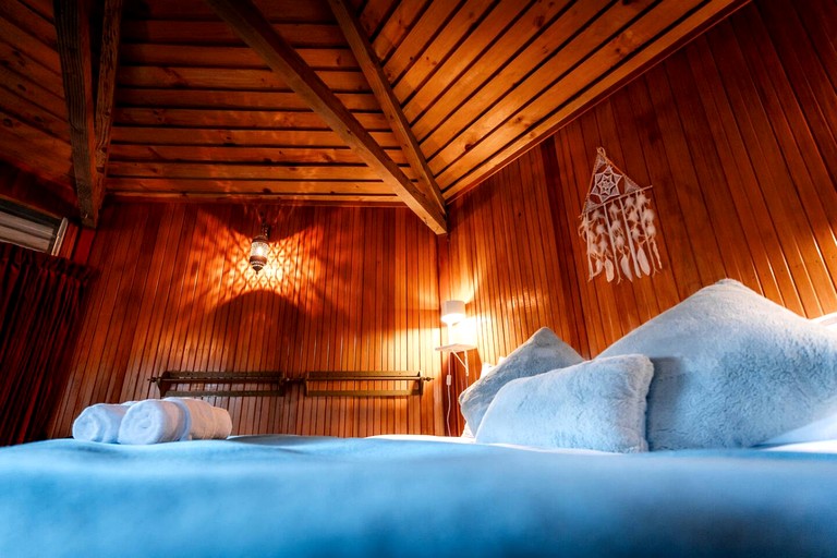 Cabins (New Zealand, Queenstown, South Island)