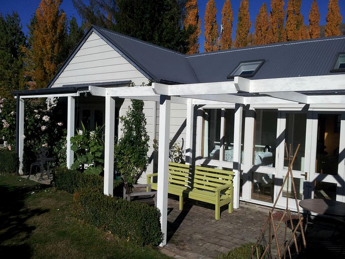 Nature Lodges (Arrowtown, South Island, New Zealand)