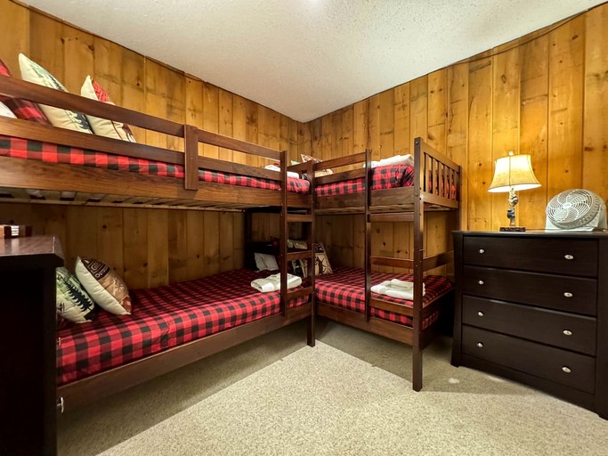 Cabins (United States of America, North Conway, New Hampshire)