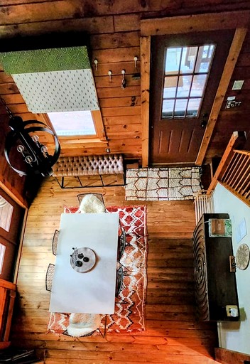 Cabins (United States of America, Stone Ridge, New York)