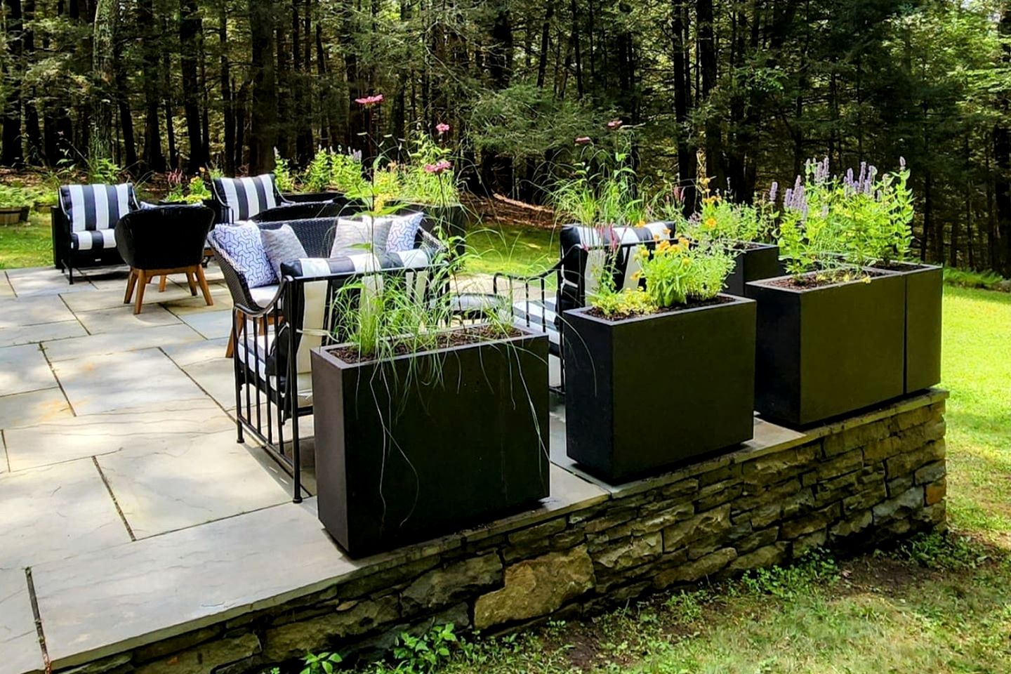 Modern, Cozy, Idyllic Log Cabin Secluded on 6 Serene Acres, Stone Ridge, New York