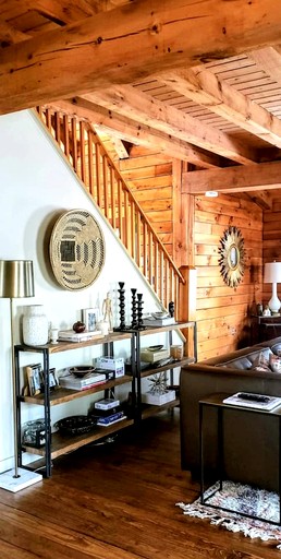 Cabins (United States of America, Stone Ridge, New York)
