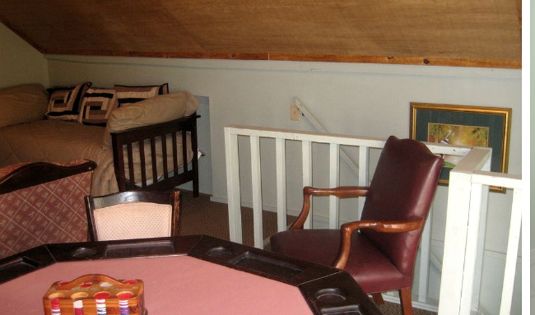 Cabins (Elkins, Arkansas, United States)