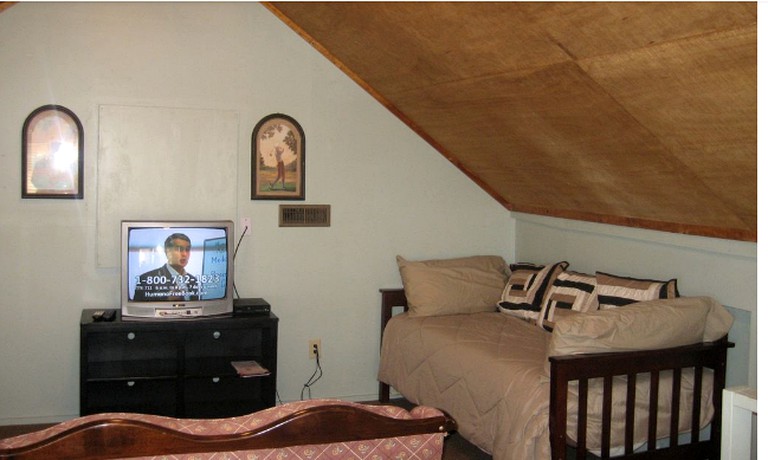 Cabins (Elkins, Arkansas, United States)